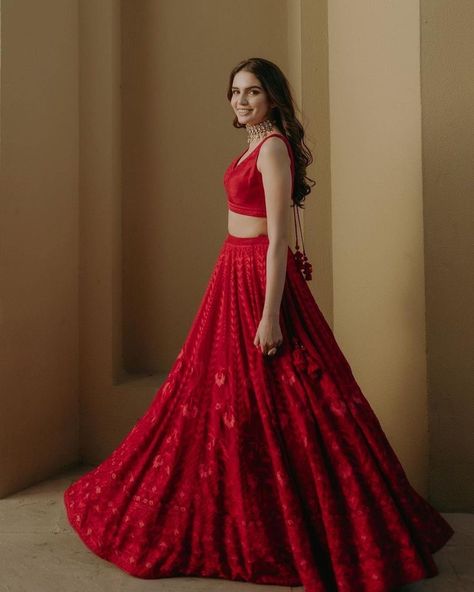 Red Lehenga Choli For Girl Lengha Ready To Wear,Lengha Bottom Lengha Choli For Wedding Guest Lengha For Women Lengha Choli Kids Lehenga Set by Dikshacreationworks on Etsy Wedding Guest Lengha, Indian Bridesmaids Outfits Ideas, Lengha For Women, Indian Bridesmaids Outfits, Chaniya Choli Wedding, Choli For Wedding, Kids Lehenga Choli, Red Lehenga Choli, Indian Bridesmaid Dresses