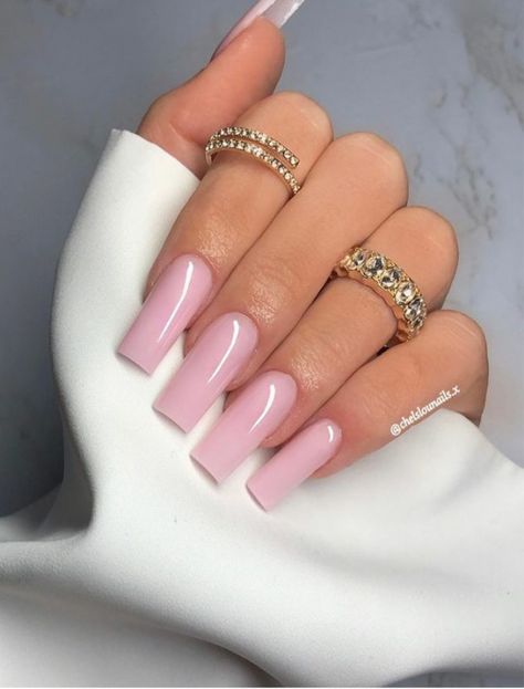 Light Pink Acyrilics Nails, Gel X Coffin Nails, Pastel Nails Plain, Plain Colors Nails, Acrylic Nails Plain Color Simple, Light Pink Medium Nails, Ombre Nails Square Medium, Baddie Medium Nails, Tan Pink Nails