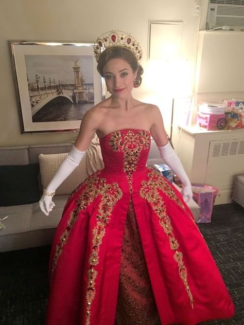 The Unlikely Story of How Christy Altomare Became "Anastasia" on Broadway Broadway Anastasia, Anastasia Costume, Anastasia Cosplay, Christy Altomare, Anastasia Broadway, Anastasia Musical, Anastasia Romanov, Broadway Costumes, Theatre Costumes