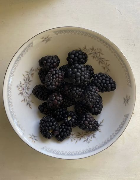 Blackberry, Love Food, Nom Nom, A Table, The Good, Yummy Food, Diet, Healthy Recipes, Snacks