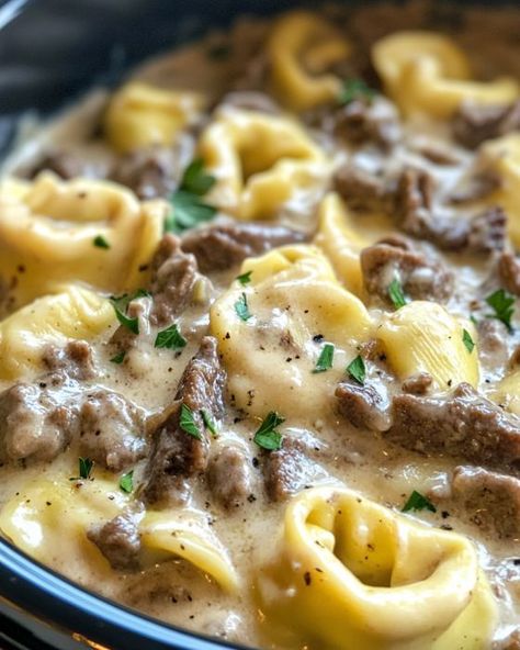 Cheesesteak Tortellini, Tortellini Recipes, Crockpot Dishes, Beef Recipes Easy, Crockpot Recipes Slow Cooker, Provolone, Crockpot Recipes Easy, Beef Dishes, Tortellini