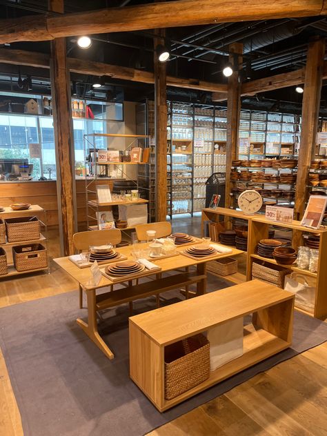 muji store design aesthetic interior display stationary home kitchen set Muji Store Design, Muji Aesthetic, Muji Hotel, Muji Store, Background References, Muji Home, Portfolio Project, Aesthetic Interior, Asian Aesthetic