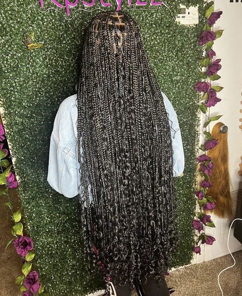 Bohemian Knotless Braids With Curly Ends, Boho Braids With Curls At The End, Small Full Boho Knotless Braids, Boho Knotless Braids Curly Ends, Boho Braids Curly Ends, Small Long Boho Knotless Braids, Small Bohemian Knotless Braids, Small Boho Knotless Braids, Black Hair Protective Styles