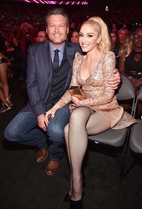 Gwen Stefani Pictures, Blake Shelton Gwen Stefani, Gwen Stefani Style, Gwen And Blake, Blake Shelton And Gwen, Gwen Stefani And Blake, Blake Shelton, Gwen Stefani, Celebrity Couples