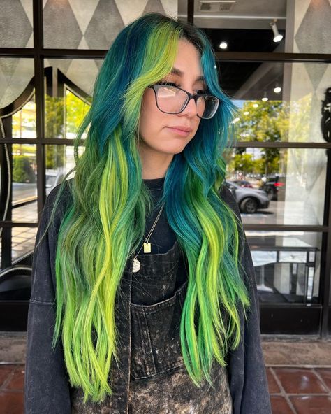 Succulent Hair Color, Ghost Roots, Teal Hair Color, Feminine Things, Emerald Hair, Yellow Hair Color, High Fashion Hair, World Hair, Vivid Hair Color