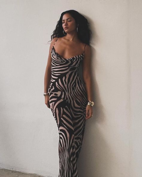 Dresses are like a good book, they always make you feel something. Kleid “Cebrita“ #dress #kleid #kleider #vestido #beachdress #beach #vacay #fashion #fashionstyle #fyp #viraldress #mode #jewelry 2024 Dresses, Feel Something, Zebra Print Dress, Beach Vacay, Elegant Outfits, Beach Dress, Zebra Print, Pretty Things, New Outfits