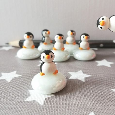 Polymer Clay Penguin Tutorial, Clay Penguin Sculpture, Air Dry Clay Penguin, Penguin Ceramics, Polymer Penguin, Polymer Clay Penguin, Penguin Ceramic, Clay Penguin, Penguin Diy