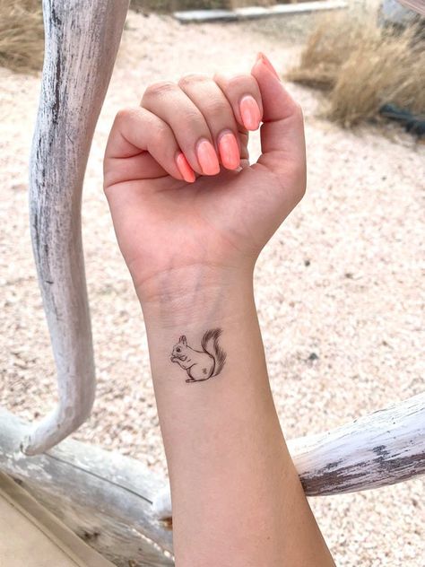 Tiny Squirrel Tattoo, Squirrel Tattoo Simple, Chipmunk Tattoo, Tree Tattoo Arm, Squirrel Tattoo, Wife Tattoo, Couples Tattoos, Mushroom Tattoos, Forest Tattoos