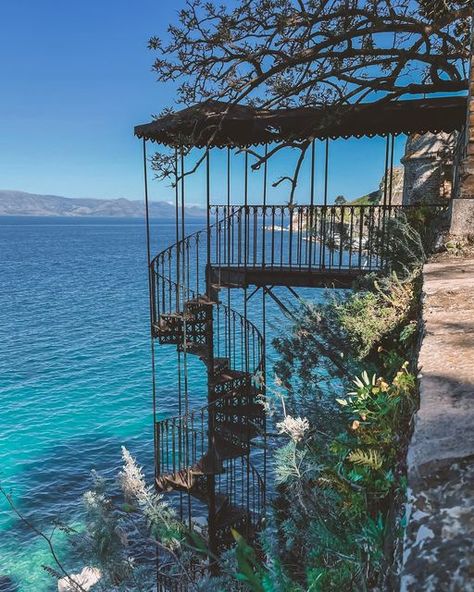 Corfu Dassia, Corfu Greece Aesthetic, Summer Visionboard, Corfu Old Town, Greece Corfu, Europe Itinerary, European Bucket List, European Summer Aesthetic, Corfu Town