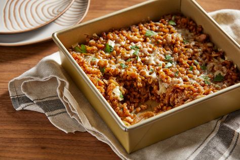 French Onion Farro Bake Recipe - The Washington Post Farro Bake, Autumnal Recipes, Thyme Seasoning, Starchy Sides, Grain Salads, Farro Recipes, Mushroom Broth, Grain Bowls, The Soup