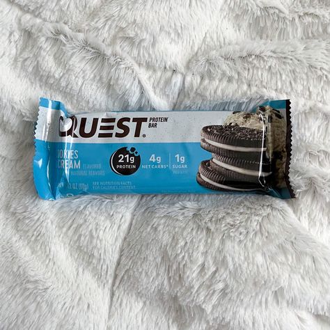 #questbars #quest #protein #proteinbar #weightloss #glutenfree #lowsugar #keto Quest Protein Bars, Quest Bars, Protein Bars, Grocery Lists, Natural Flavors, Cookie Bars, Nutrition Facts, Bar