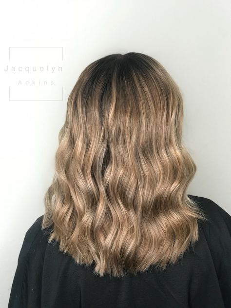 Blonde Balayage Collar Bone Length, Collar Bone Length Hair, Ash Brown Hair Balayage, Balayage Hair Blonde Short, Medium Length Brown Hair, Short Hair Summer, Warm Brown Hair, Hair Spring, Shoulder Length Curly Hair