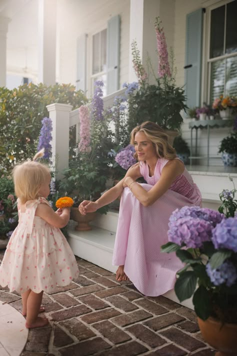 Poplin Shirt Dress, Julia Berolzheimer, Girl Mom, Matching Dresses, Mom Style, Outfit Details, Mommy And Me, Mother Daughter, Look Fashion