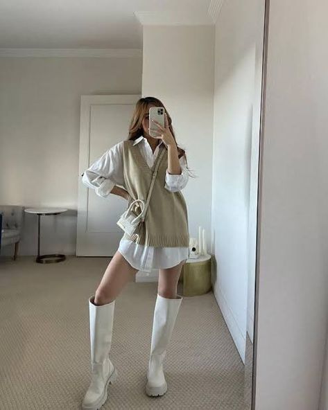 White Chunky Boots, Elegante Casual, Looks Street Style, White Boots, Mode Inspo, 가을 패션, Autumn Outfit, Basic Outfits, Fall Fashion Outfits