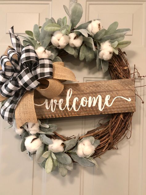 Front Door Wreaths Diy, Diy Frühling, Floral Door Wreaths, Farmhouse Easter Decor, Diy Spring Wreath, Door Diy, Door Wreaths Diy, Spring Door Wreaths, Wreath Easter