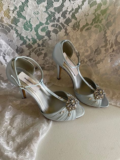 Powder Blue Wedding Shoes High Heels Modern,old Hollywood High, Blush Pink High Heels,open Toe T Strap Satin Pumps 3.5,great Gatsby Shoes - Etsy Canada Wedding Shoes Bride Vintage, Wedding Heels Vintage, Great Gatsby Shoes, Gatsby Shoes, Vintage Shoes Heels, Powder Blue Wedding, Light Blue Heels, Blush Wedding Shoes, Pretty High Heels