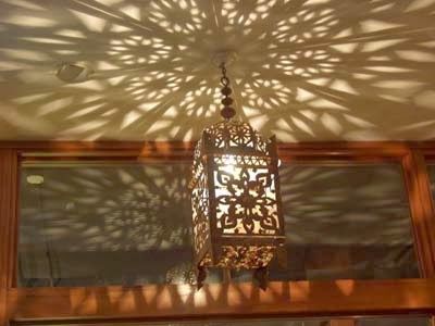 Elven Bedroom, Moroccan Light Fixture, Moroccan Theme, Lantern Ideas, Moroccan Lighting, Wedding Lighting, Moroccan Lamp, Moroccan Lanterns, Flickering Lights