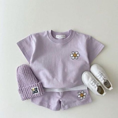 Newborn Summer, Kid Outfit, Summer Newborn, Summer Beanie, Daisy Shorts, Cotton Baby Clothes, Flower Print Top, Glamour Nails, Pinterest Ideas