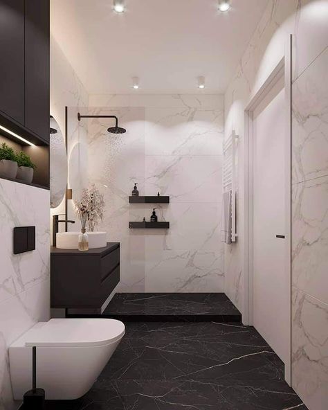 Spacious Bathroom Ideas, Black Marble Bathroom Floor, Black And White Marble Bathroom, White Small Bathroom Ideas, Small Luxury Bathroom, Marble Toilet, Bathroom Black And White, Makeover Kamar Mandi, New Bathroom Designs