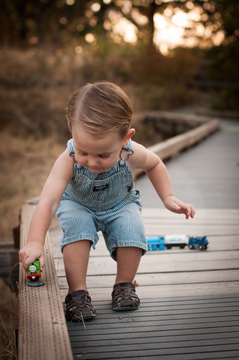 Little Boy Photoshoot Ideas, Kid Photoshoot Ideas Boys, Two Year Old Photo Shoot Boy, 2 Year Photo Shoot Boy, Toddler Photoshoot Boy, 3rd Birthday Photoshoot Ideas Boy, 2nd Birthday Photo Shoot Ideas For Boys, 2nd Birthday Boy Photoshoot, Toddler Boy Photo Shoot Ideas