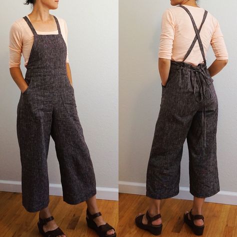 Linen Sewing Patterns, Cotton Overalls, Sewing Pants, Womens Clothing Patterns, Indie Sewing Patterns, Quirky Fashion, Womens Sewing Patterns, Recycle Clothes, Cotton Linen Fabric