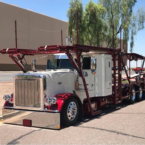 LargeCarsMafia™ on Instagram: “One Bada** 389 Built By The Famous @pickettcustomtrucks Family! 🙌🏽🙌🏽😍😍 #peterbilt389 #largecarsmafia #truckin #trucklife” Transport Pictures, Raptor Engine, Big Cars, Car Hauler, Peterbilt 389, Trucking Life, Car Carrier, Peterbilt Trucks, Big Car