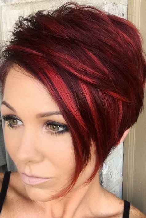 Highlights Placement, Hairstyles Red Hair, Highlights Chunky, Kort Bob, Shades Of Red Hair, Short Red Hair, Sassy Hair, Short Hair Color, Red Hair Color