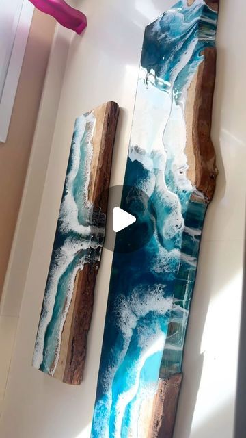 Maribel GM. Tota on Instagram: "Rustic oak shelves of great quality wood. I love to make resin art in furniture and objects for home decoration, functional art!!!❤️❤️  #resinoceanwave #oceanwave #resinwave #resinartwork #resinartwork #resinartistsofinstagram #resinoceanart #resinoceanpainting" Resin Shelves, Geode Art, Resin Wall Art, Oak Shelves, Resin Projects, Resin Artwork, Ocean Painting, Ocean Art, Functional Art