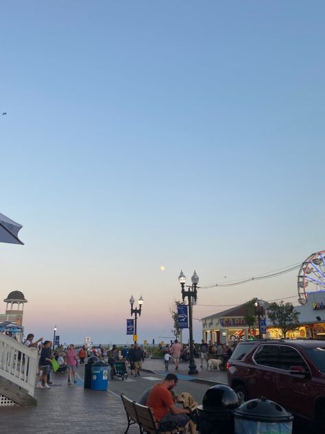 Alabama Aesthetic, Maine Vibes, Mallory Aesthetic, Beach Dump, Beach Town Aesthetic, Maine Aesthetic, Old Orchard Beach Maine, East Coast Beaches, Old Orchard Beach