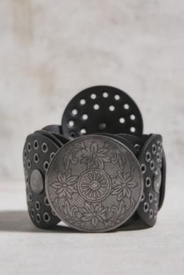 Make a Cowboy statement in this oversized concho belt in a faux leather construction. Topped with ornate metal discs and studded metal eyelets, complete with an adjustable length and secure fastening. **Content + Care** \- PU, Metal \- Wipe clean **Size** \- Length (excluding buckle) - S/M: 98cm \- Length (excluding buckle) - M/L: 112cm \- W: 9.5cm | Urban Outfitters UO Large Concho Belt - Black S/M Disk Belt, Chunky Belt, Bling Belts, Concho Belt, Belt Black, Cow Boy, Black Belt, Shopping List, Cleaning Wipes