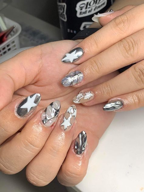 Felix Inspired Nails, Straykids Nails Ideas, Kpop Inspired Nails Skz, Stray Kids Nails Ideas, Straykids Ate Nails, Star Inspired Nails, Stray Kids Nails Inspired, Straykids Nails Designs, Han Jisung Nails