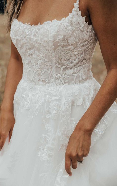 Modern Ballgown Wedding Dress with Square Neckline - Essense of Australia Wedding Dresses Modern Ballgown, Wedding Dress With Square Neckline, Square Neck Wedding Dress, Dress With Square Neckline, Ballgown Wedding Dress, Ballgown Wedding, Deb Dresses, Essense Of Australia, Dresses Australia