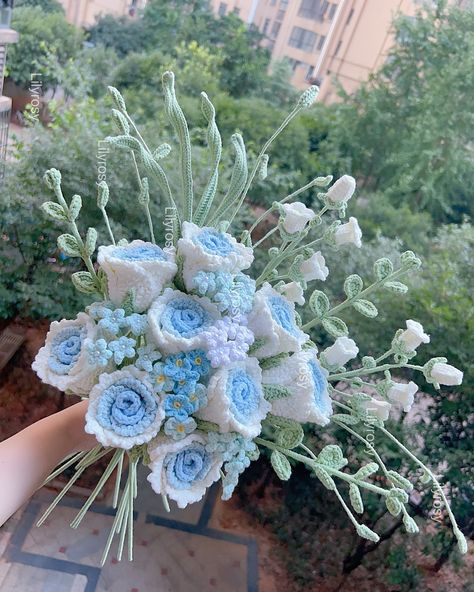 Crochet roses bouquet, white and bule hue, Dm for custom ❤️❤️ #holidaygifts #giftsforher #giftsformom #crochetflowersbouquet #crochetbouquet #flowers #giftshop #flowershop #flowerwholesale #florist #flowershop #etsyshop #flower #giftshop #popupshop #boutiqueshopping #boutiqueshop #weddinggifts Crochet Bridal Bouquet, White Rose Crochet, Blue And White Crochet Bouquet, Crochet Blue Flower Bouquet, Hydrangea Bouquet Crochet, Crochet Orchid Bouquet, Purple Rose Crochet Bouquet, Crochet Roses, Bridal Bouquet Blue