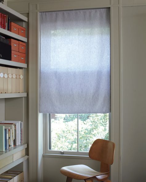 No Drilling Required: Renter-Friendly Window Treatments That Don't Damage Walls Tension Rod Curtains, Curtains Without Drilling, Diy Window Shades, Curtain Installation, Tension Rod, Diy Upcycling, Cool Curtains, Roman Shade, Diy Window