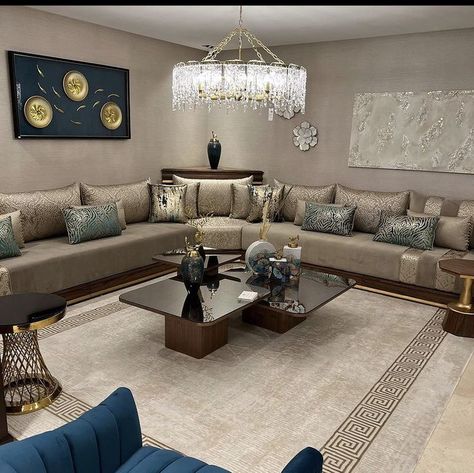 Moroccan Home Design, Luxury Sofa Living Room, Moroccan Living Room, Moroccan Home Decor, Corner Sofa Design, Latest Living Room Designs, Modern Sofa Living Room, Living Room Decor Inspiration, Living Room Sofa Design