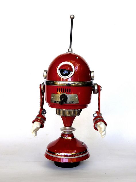 Steampunk Robots, Recycled Robot, Robot Costumes, Toy Robot, Vintage Robots, Robot Sculpture, Mechanical Art, Retro Robot, Arte Robot