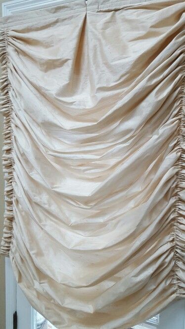 Austrian Shade with Center Pleat in creamy ivory Dupuoni Silk. Made by Maribel Claribel Interiors. Austrian Shades, French Style Living Room, Custom Drapery Panels, Diy Kitchen Renovation, No Sew Curtains, Bohemian House, Custom Drapes, French Cottage, Toddler Bedrooms