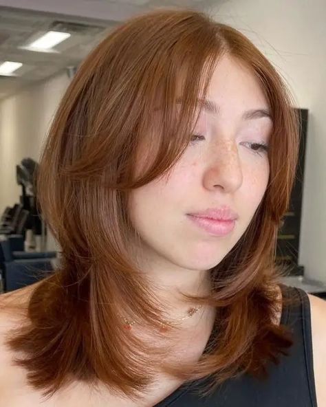 Short Haircut With Layers And Curtain Bangs, Long Layered Bob With Curtain Bangs, Thick Bob Haircut, Angled Hair, Feathered Layers, Best Lace Front Wigs, Fine Straight Hair, Blonde Haircuts, Midlength Haircuts