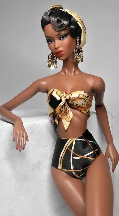 Barbie Shoot, Dolls Art, Diva Dolls, Barbie Dress Fashion, African American Dolls, Im A Barbie Girl, Barbie Fashionista, Beautiful Barbie Dolls, Fashion Royalty Dolls