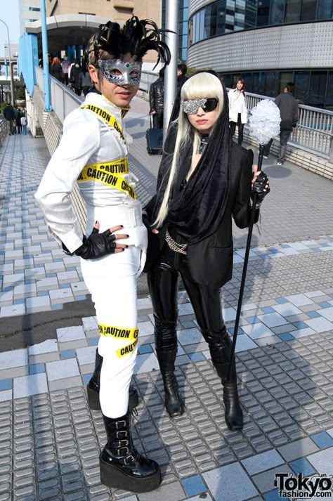 Lady Gaga Fans in Japan Lady Gaga Aesthetic Outfits, Lady Gaga Fancy Dress, Tokyo In April, Lady Gaga Halloween, Lady Gaga Halloween Costume, Gaga Costume, Lady Gaga Paparazzi, Lady Gaga Concert, Lady Gaga Costume