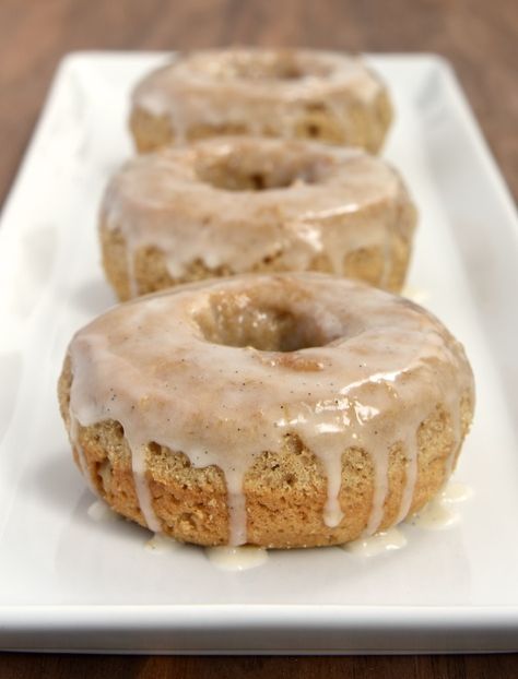 Gingerbread Donuts, Cake Doughnuts, Cream Cheese Coffee Cake, Cinnamon Glaze, Apple Spice Cake, Butter Pecan Cake, Glazed Donuts, Doughnut Cake, Pecan Cake