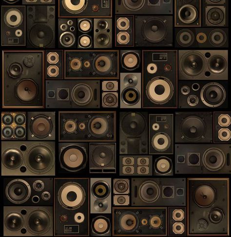 Speaker Wallpaper, Design Your Own Wallpaper, Speaker Wall, Wall Of Sound, Vintage Speakers, Speaker Box, Custom Murals, Traditional Interior Design, Music Studio