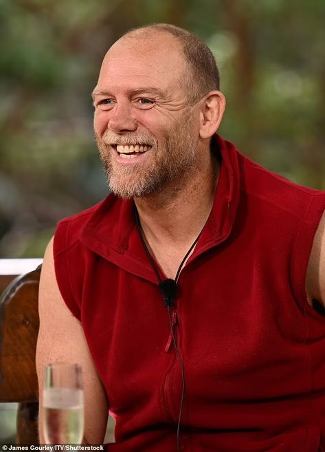 I'm A Celebrity 2022: Mike Tindall is the EIGHTH star to be eliminated | Daily Mail Online Declan Donnelly, Get Me Out Of Here, Zara Tindall, Jill Scott, Zara Phillips, Mike Tindall, Boy George, Rugby Players, The Royal Family