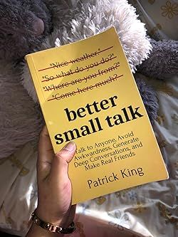 Teaching Books, Books For Understanding People, How To Make Real Friends, Books On Relationships, Books About Life, How To Small Talk, Must Read Books For Self Improvement, Reading Guide, Better Small Talk