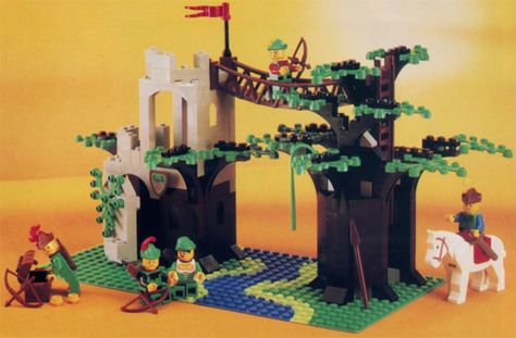 Lego Forestmen's Crossing Instructions Lego, Lego Knights, Construction Lego, Lego System, Vintage Lego, Classic Lego, Lego Castle, Lego Construction, Lego Toys