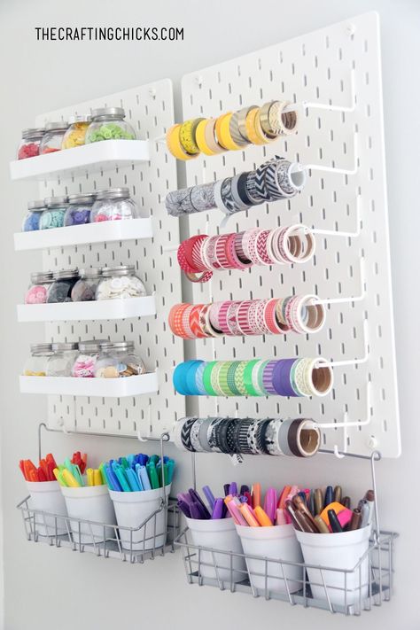 Craft Room Design Inspiration, Washi Tape Organization, Crochet Ideas Aesthetic, Pegboard Craft Room, Scrapbook Supplies Organization, Craft Room Organisation, Room Design Inspiration, Kids Craft Room, Kids Craft Supplies