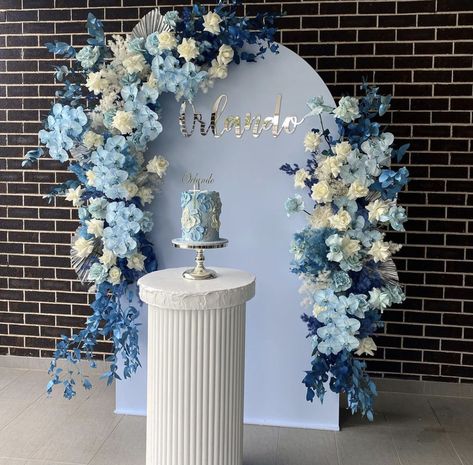 Blue Bridal Shower, Wedding Backdrop Design, Wedding Backdrop Decorations, Dekor Diy, Blue Themed Wedding, Wedding Decor Style, Engagement Decorations, Dusty Blue Weddings, Blue Birthday