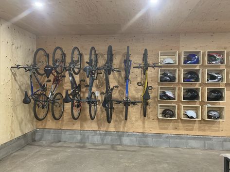 Bike Helmet Storage Ideas, Garage Bike Workshop, Basement Bike Storage, Garage Helmet Storage Ideas, Garage Bike Shop, Bike Gear Storage Ideas, Home Bike Workshop, Bike Workshop Ideas, Garage Storage Bikes