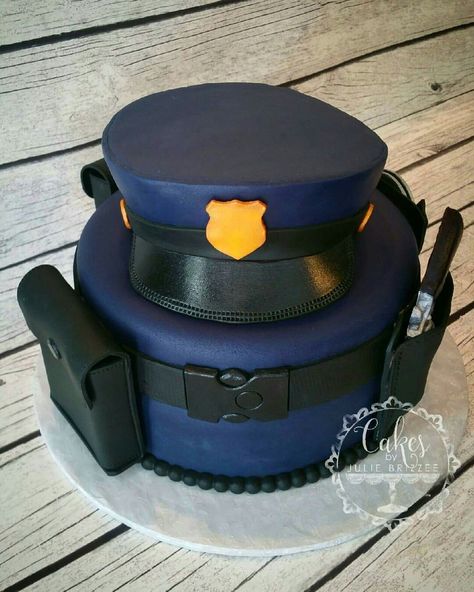 Police Officer Cake | See more work on Facebook or Instagram at Cakes by Julie Brizzee! Retirement Cake For Police Officer, Police Officer Cake Ideas, Police Grooms Cake, Cake Police Birthday, Happy Birthday Police Officer, Cake For Police Officer, Police Cake Ideas Birthday, Police Graduation Cake, Police Cake Design