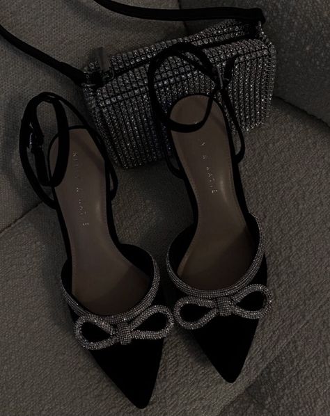 Jonathan And Aurora, Aurora Harper, Jonathan King, Graduation Heels, Trendy High Heels, Fancy Heels, Heels Aesthetic, Trendy Heels, Rina Kent